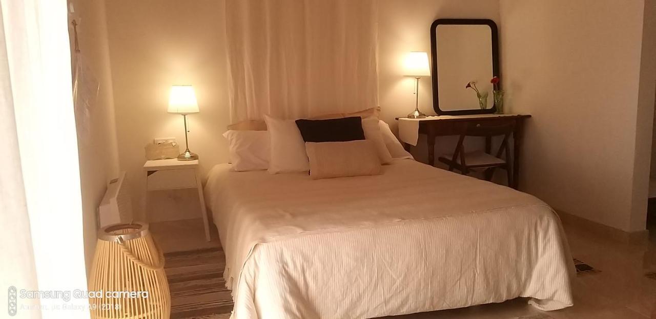 Ble Mavi - Studio For 2 (Adults Only) 오모도스 외부 사진
